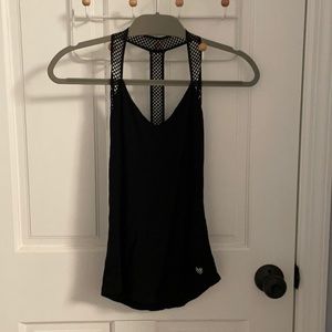 Workout tank top